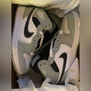 jordan 1s unworn